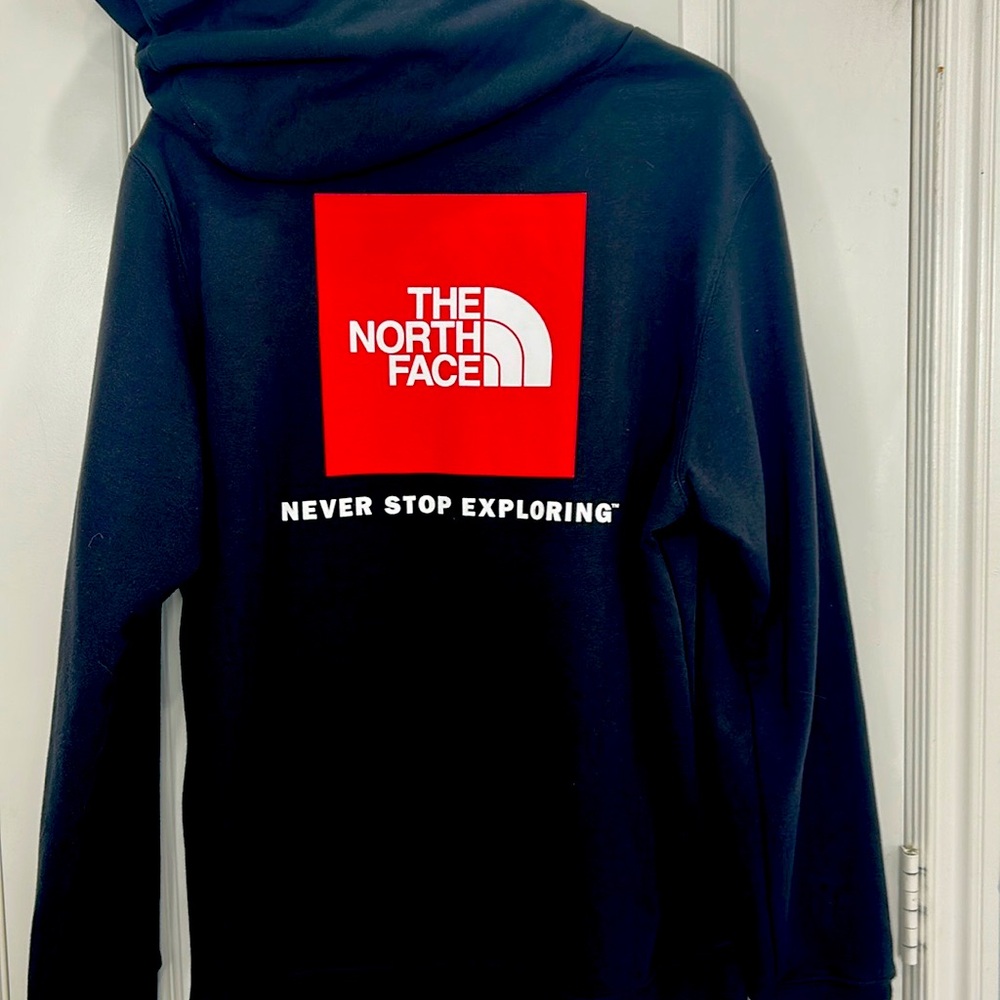 Brand new never worn Northface black hoodie